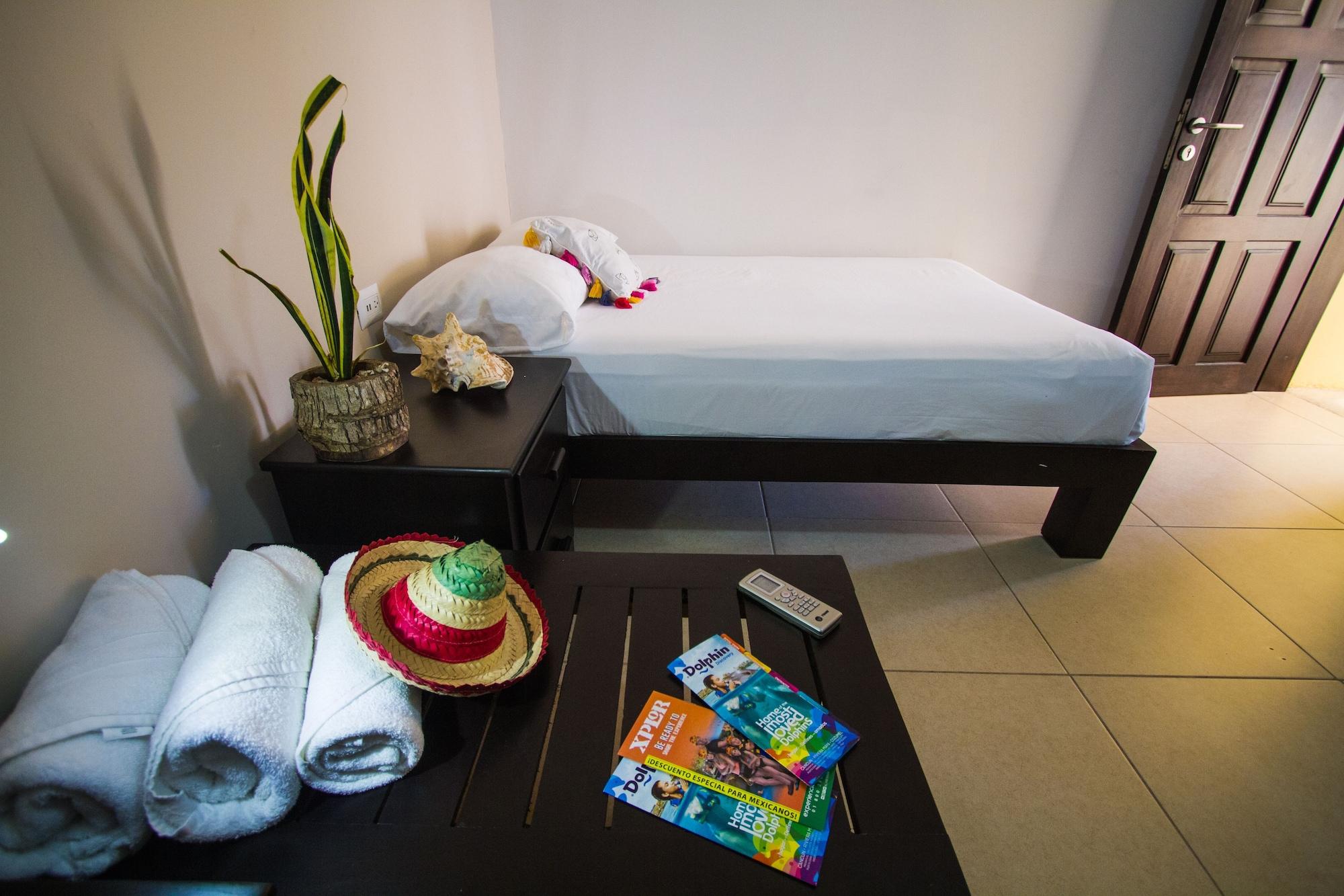 We Playa Hostal Playa del Carmen